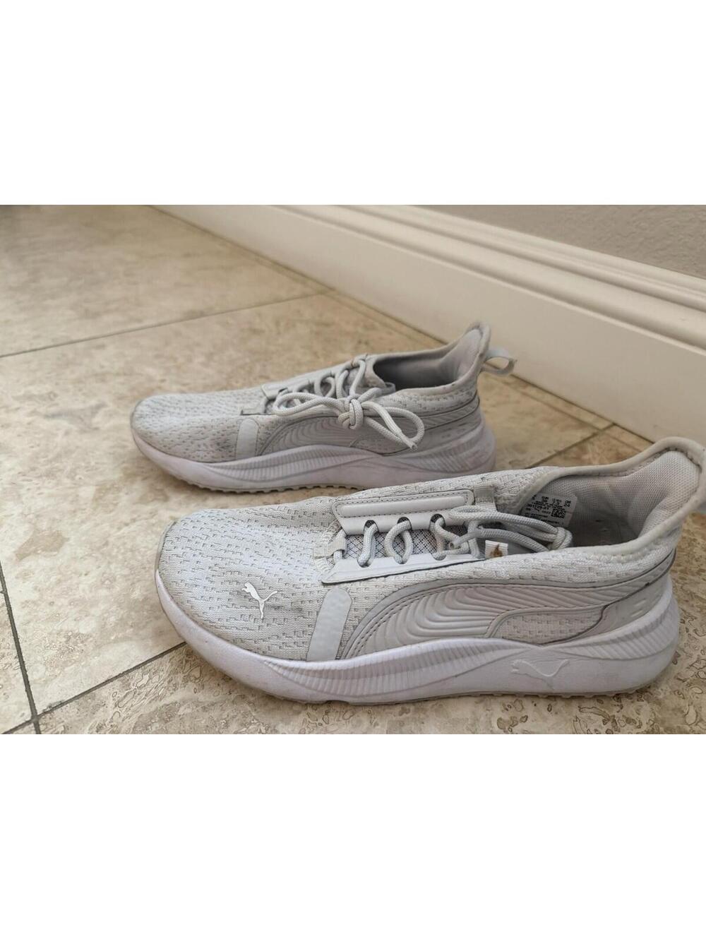 Women’s Puma Tennis Shoes